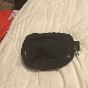 Black lululemon belt bag
